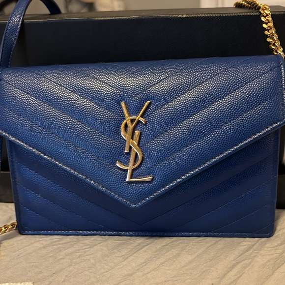 SAINT LAURENT Envelope Wallet on Chain - Picture 13 of 13